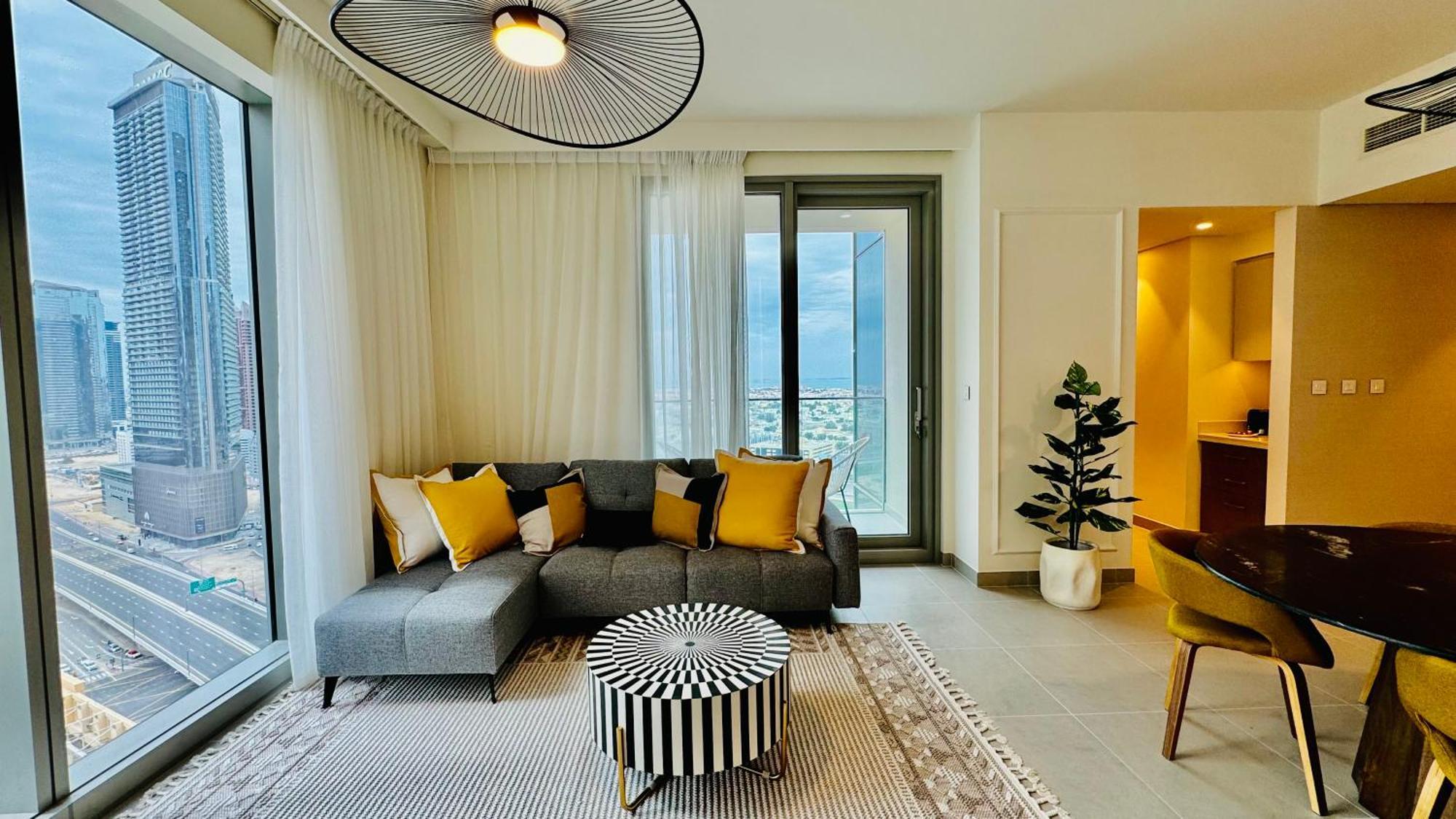Apartment Venduras Homes - Tower, Downtown Dubai, Burj Views Dubai