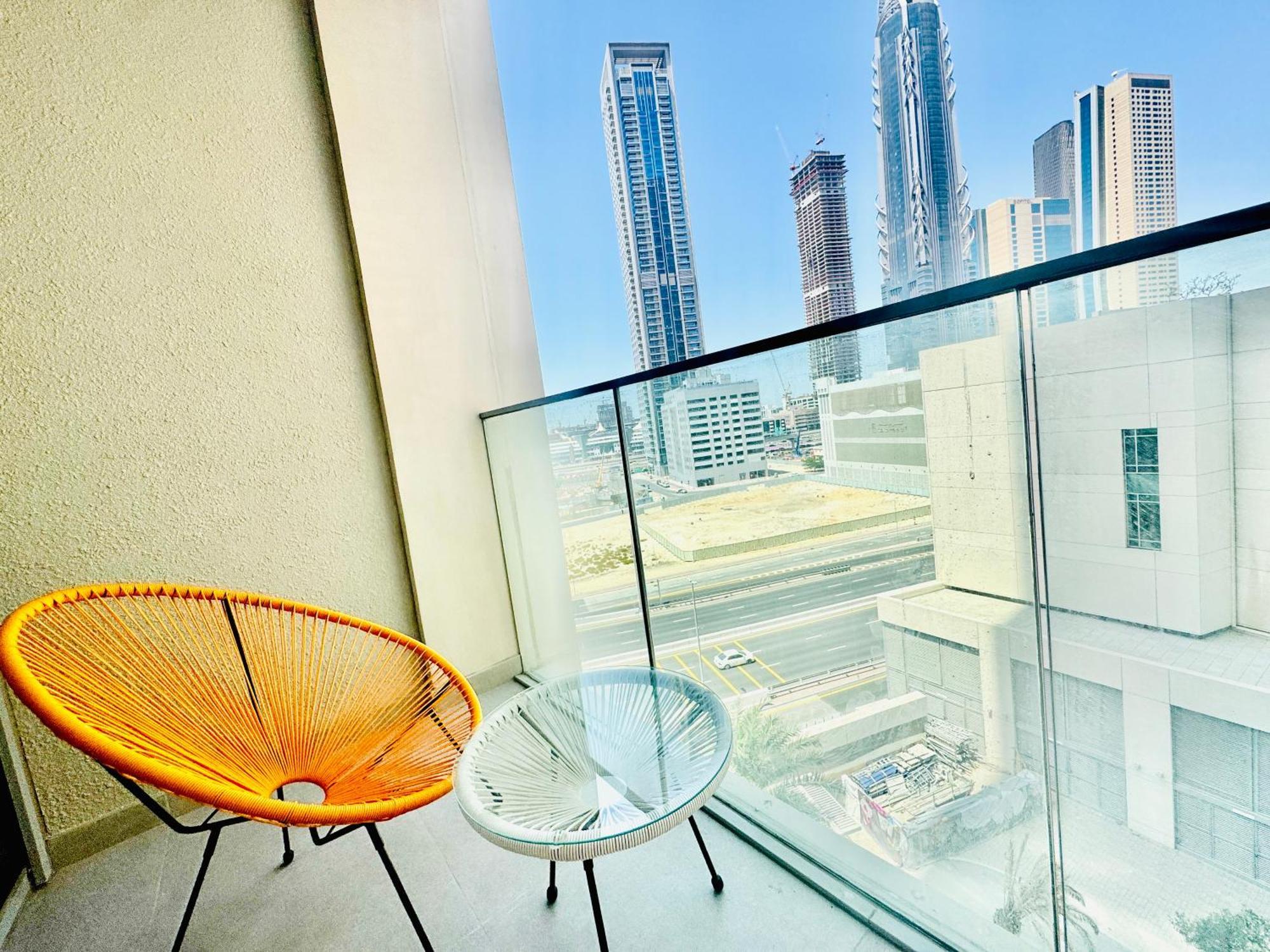 Venduras Homes - Tower, Downtown Dubai, Burj Views Apartment *