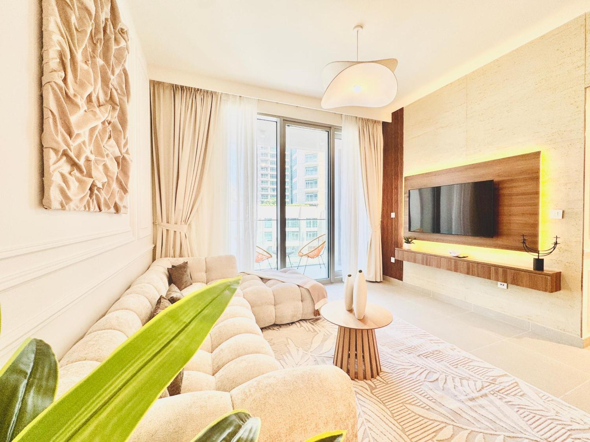 Venduras Homes - Tower, Downtown Dubai, Burj Views