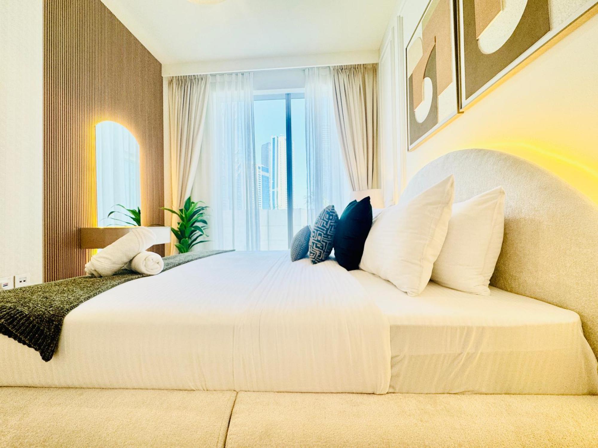 Venduras Homes - Tower, Downtown Dubai, Burj Views Dubai
