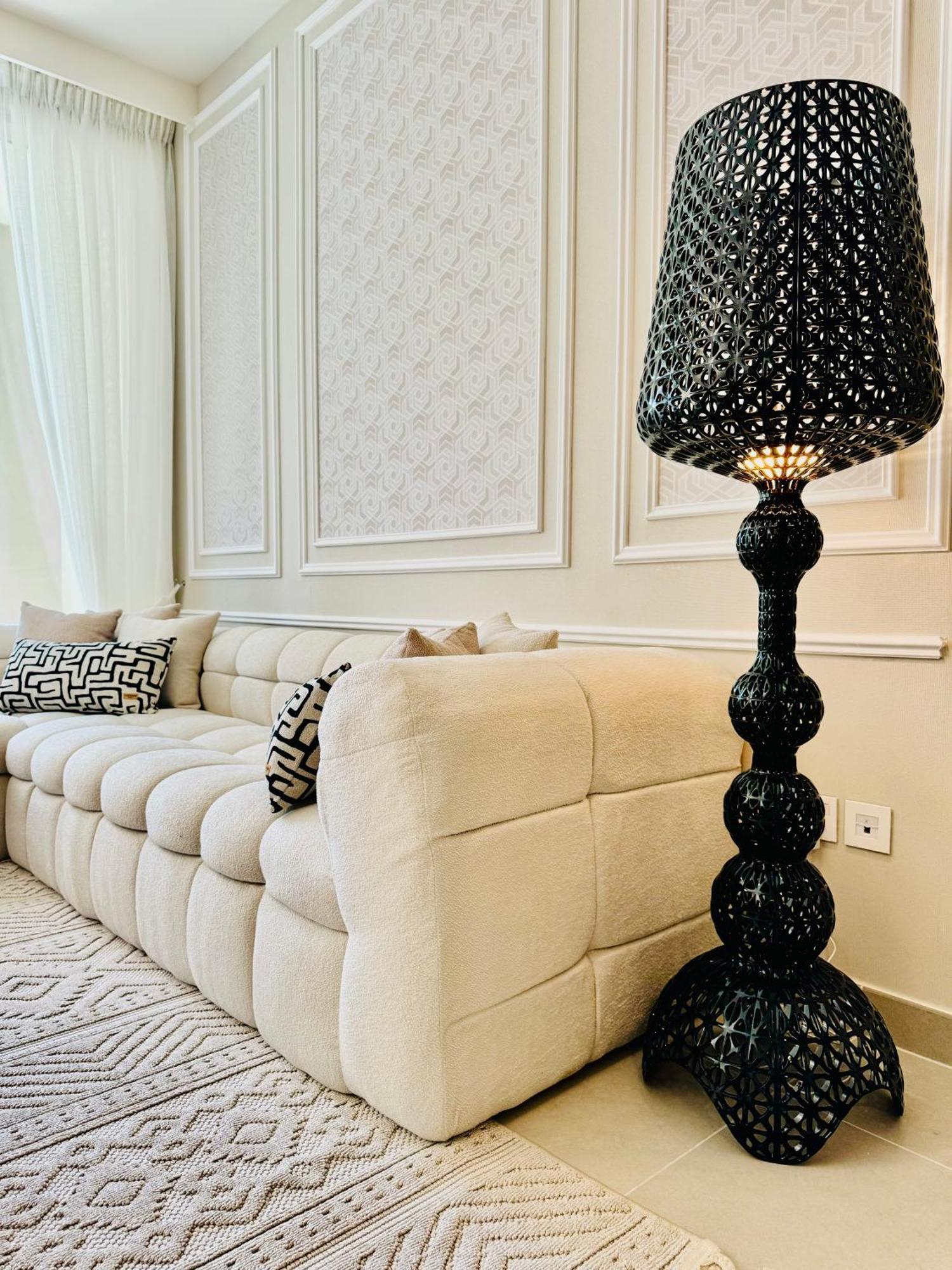 Venduras Homes - Tower, Downtown Dubai, Burj Views Apartment