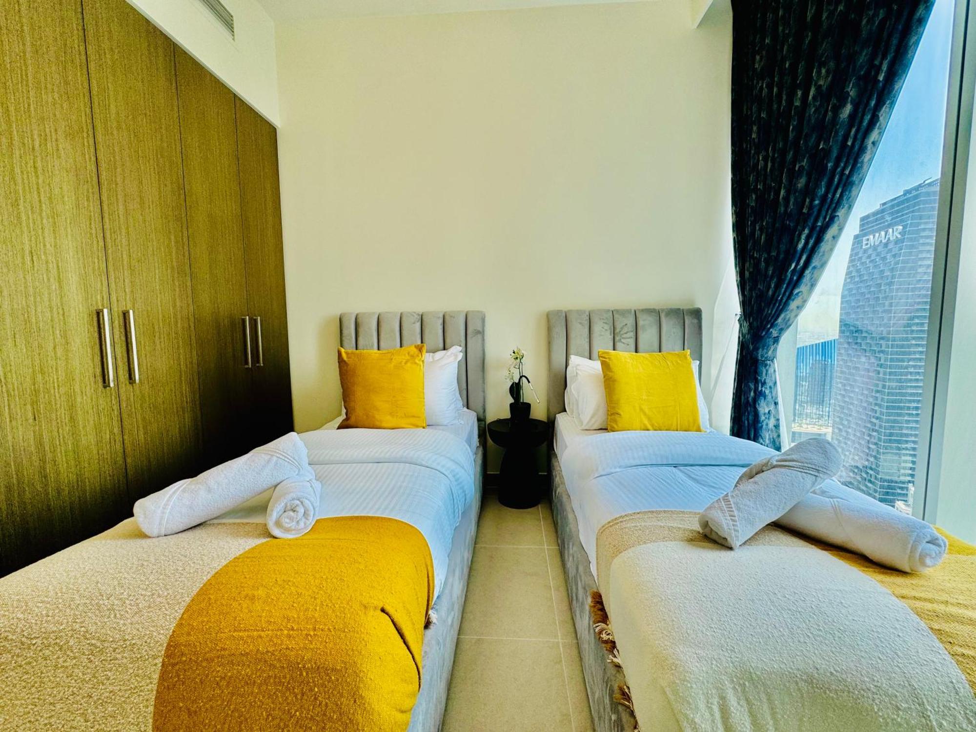 Venduras Homes - Tower, Downtown Dubai, Burj Views * Dubai