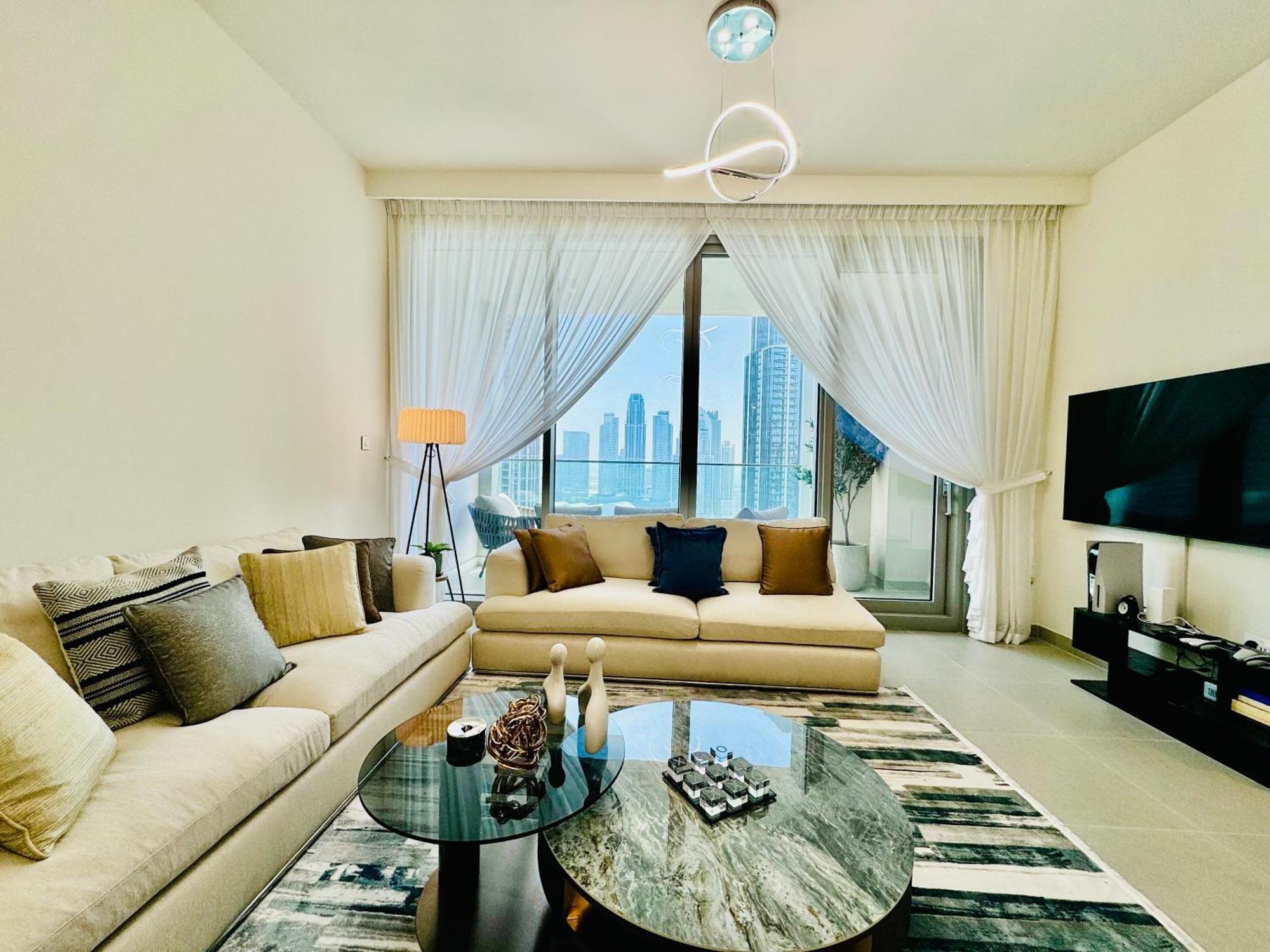 Venduras Homes - Tower, Downtown Dubai, Burj Views
